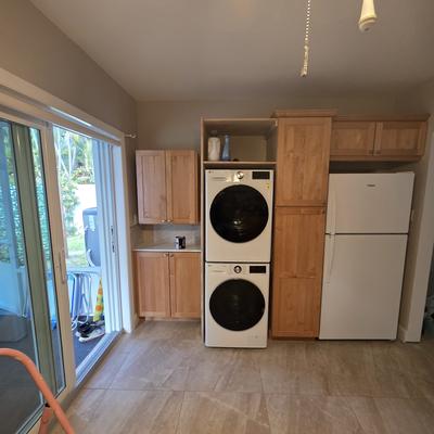 Remodelación de lavandería y almacenamiento por Firenova